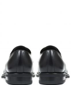 Design Loake By Jones Bootmaker Black Apache Goodyear Welted Wide Fit Leather Derby Shoes 8 Design Loake By Jones Bootmaker Black Apache Goodyear Welted Wide Fit Leather Derby Shoes -Jones Bootmaker Sales unnamed file 261 scaled