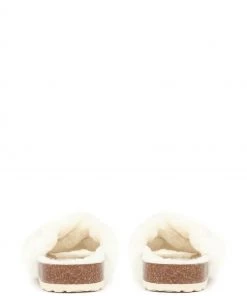 Jones Bootmaker Cream Totto Faux-Fur Slider Slippers -Jones Bootmaker Sales unnamed file 2839 scaled